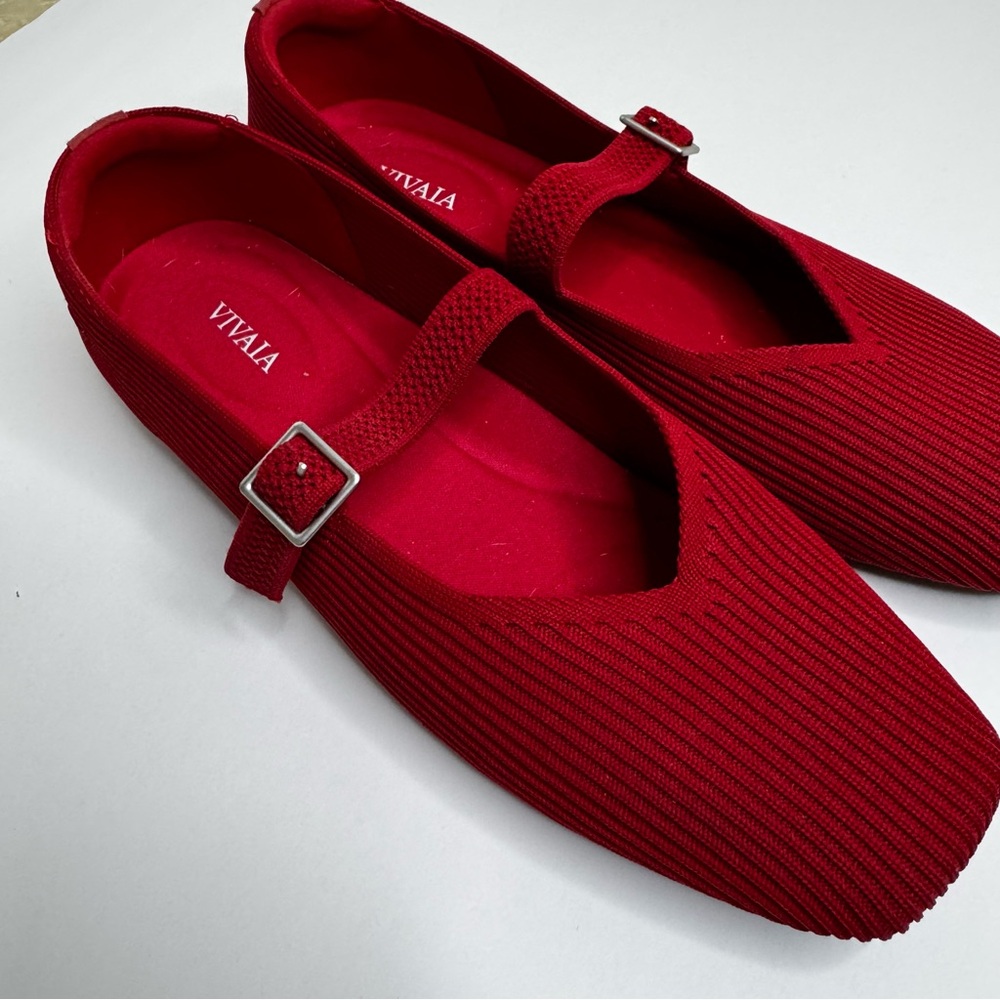 VIVAIA Square-Toe Mary Jane Shoes in Ruby Red - Picture 3 of 5